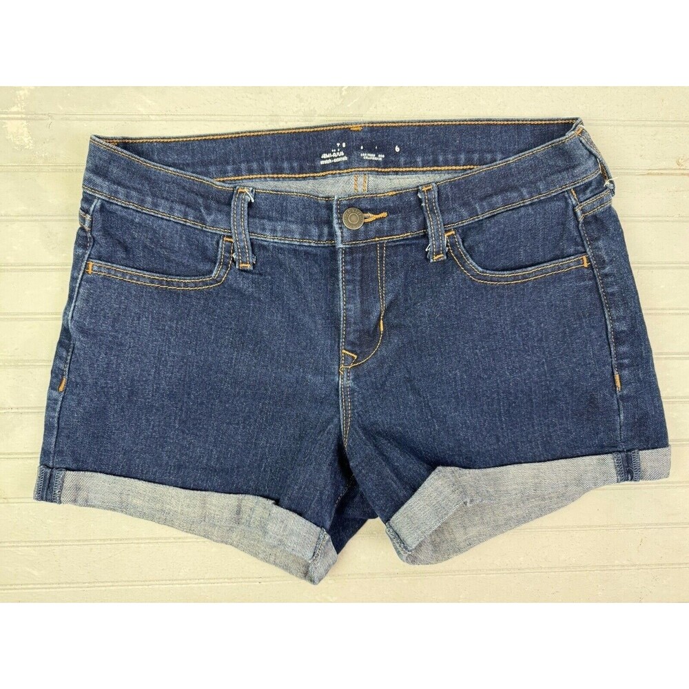 Old Navy Size 6 Womens Shorts Cuff Hem Mid Rise Dark Wash Stretch